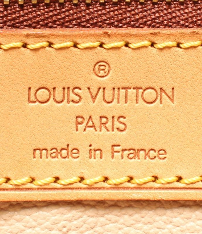 Louis Vuitton Tote Shoulder Bag Shoulder Bag Bucket GM Monogram M42236 Women