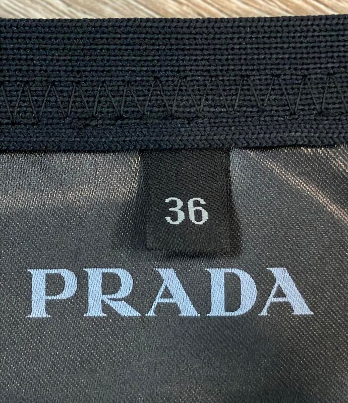 Prada Tight Skirt Rn.98339-Ca.34767 Women's Size 36 (S) Prada