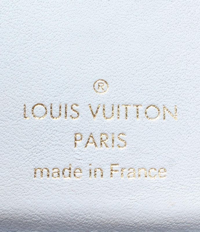 Louis Vuitton Trifold Wallet Portefeuille Capucines M69061 Ladies Louis Vuitton