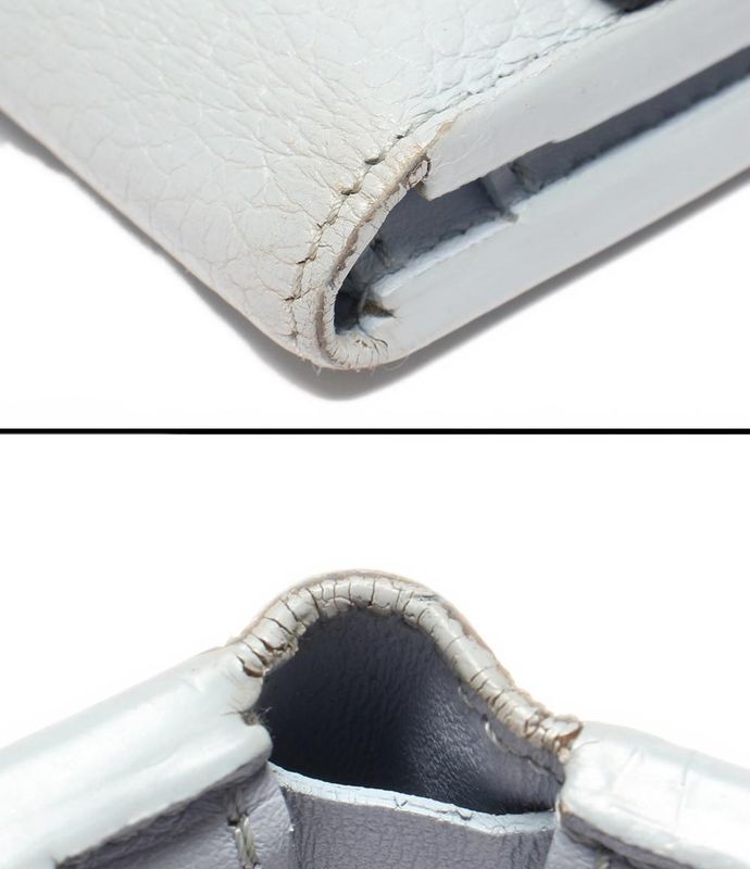 Louis Vuitton Trifold Wallet Portefeuille Capucines M69061 Ladies Louis Vuitton