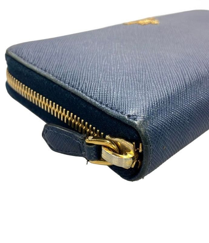 Prada Round Zipper Long Wallet Saffiano Leather With Flower Pattern Inside