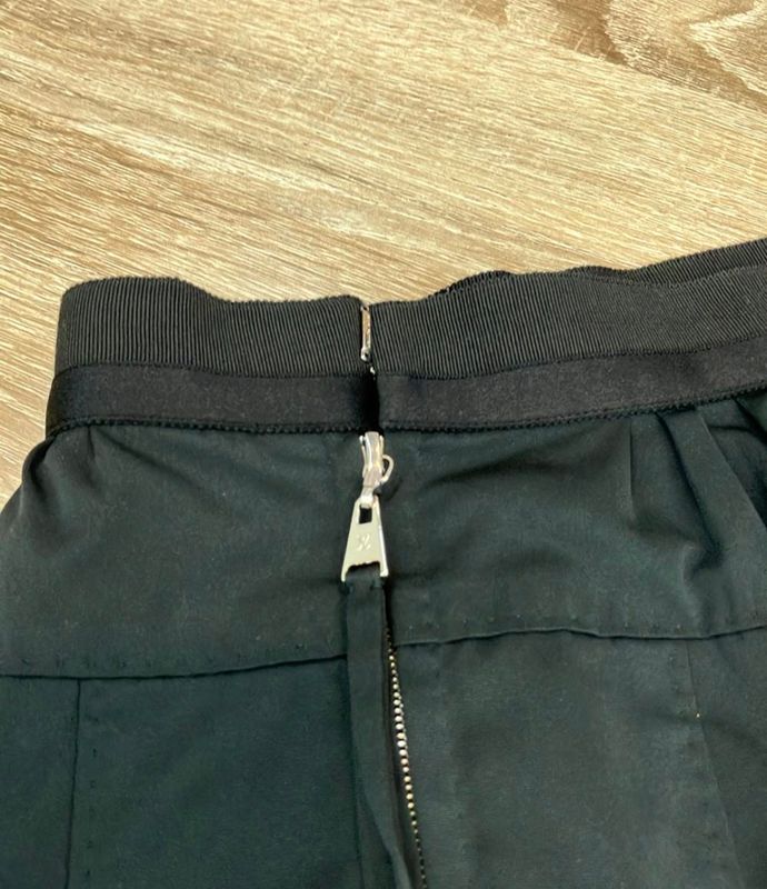 Louis Vuitton Skirt Women Size 36 (M) Louis Vuitton