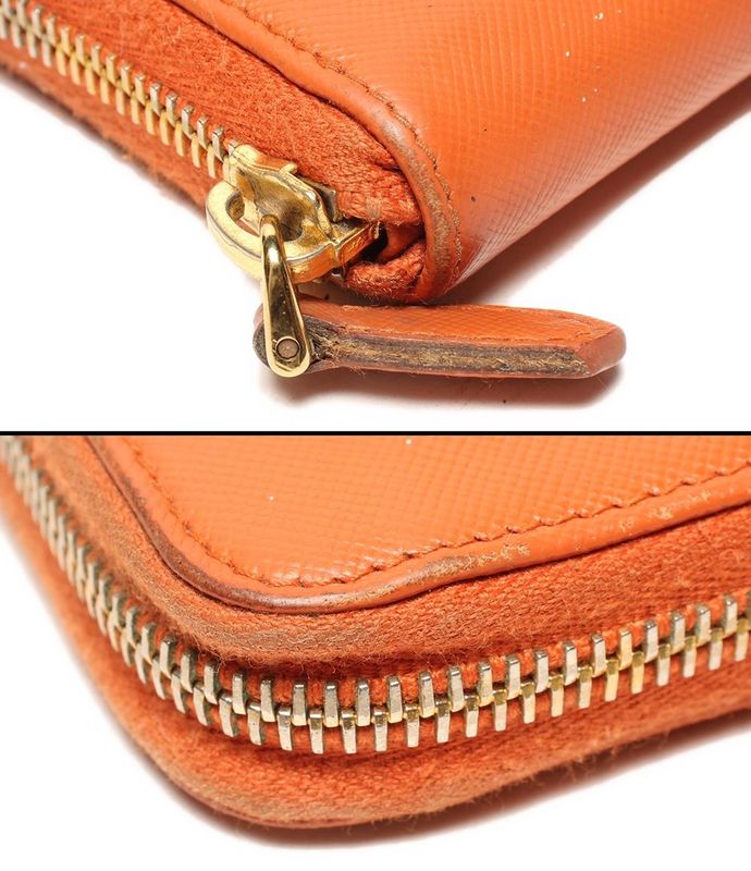 Prada Round Zipper Wallet Women's Prada