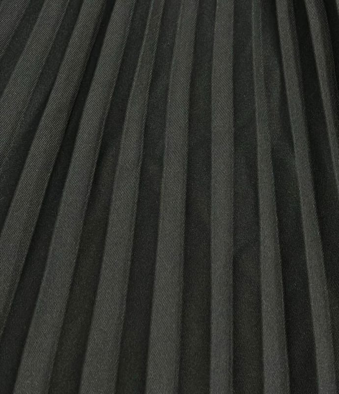 Prada Pleated Skirt Waist Logo Women's SIZE 40 (M) Prada