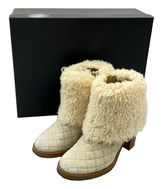 Chanel Short Boots Boa Matelasse Women's SIZE 37 1/2 C (L) Chanel