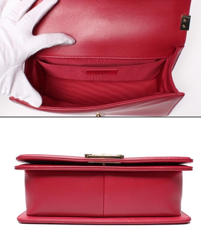 Chanel Chain Shoulder Bag Shoulder Gold Hardware Chevron V Stitch Lambskin Boy