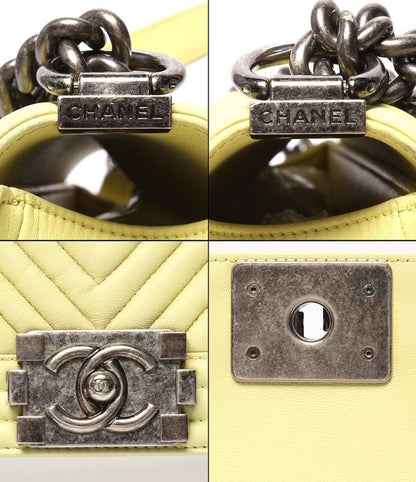 Chanel Chain Shoulder Bag Shoulder Crossbody Vintage Silver Hardware V Stitching