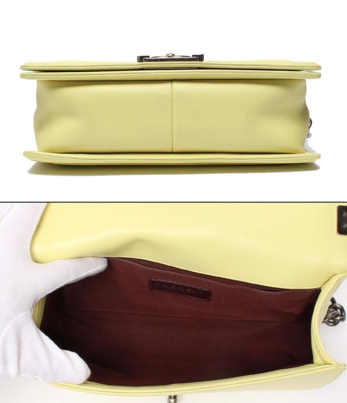 Chanel Chain Shoulder Bag Shoulder Crossbody Vintage Silver Hardware V Stitching