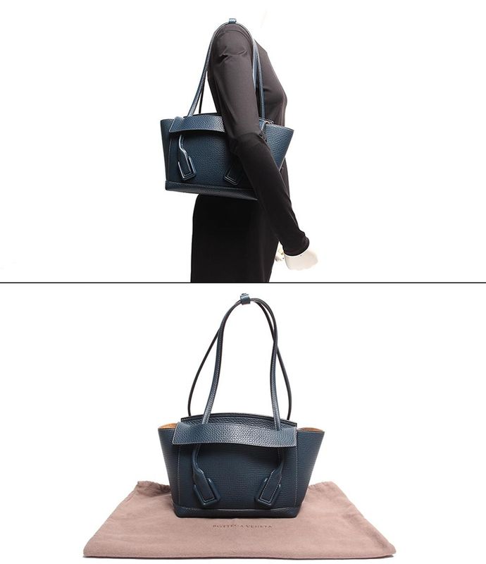 Bottega Veneta Leather Shoulder Bag Small the Arco Women's Bottega Veneta