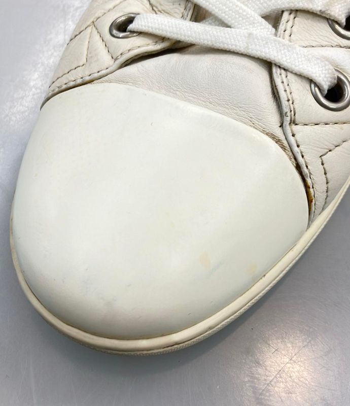 Louis Vuitton Low Cut Sneakers Gaston V Men's SIZE 9 (XL) Louis Vuitton