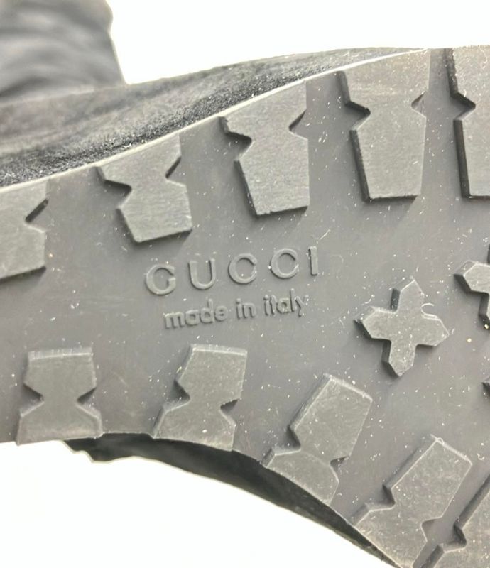 Gucci Long Boots Women's SIZE 37 1/2 (L) Gucci