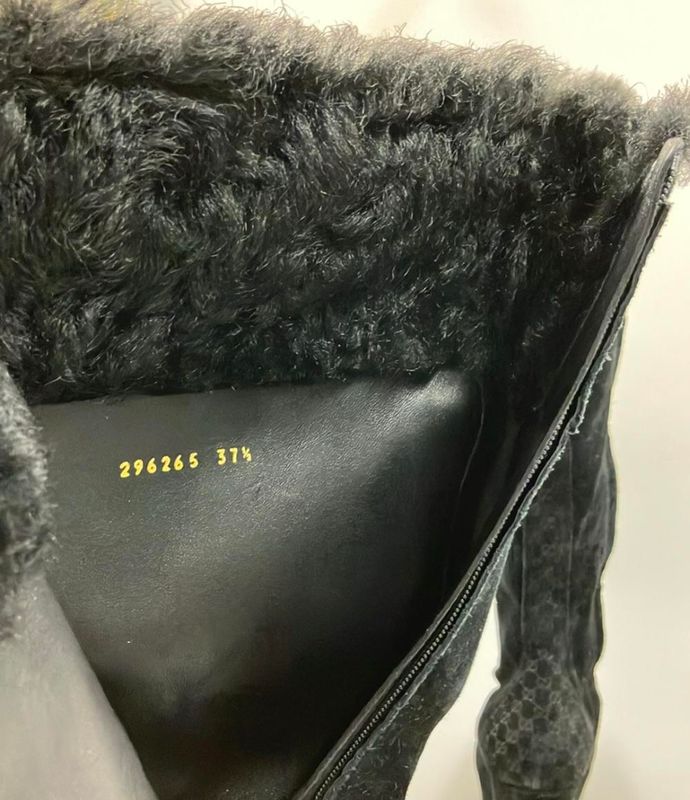 Gucci Long Boots Women's SIZE 37 1/2 (L) Gucci