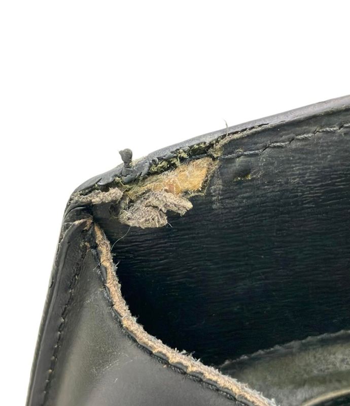 Louis Vuitton Shoulder Bag Crossbody Cluny Epi M52252 Women Louis Vuitton