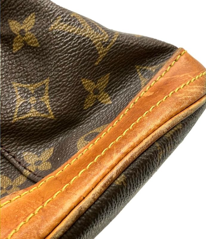 Louis Vuitton Shoulder Bag Shoulder Bag Bucket GM Monogram M42236 Ladies Louis