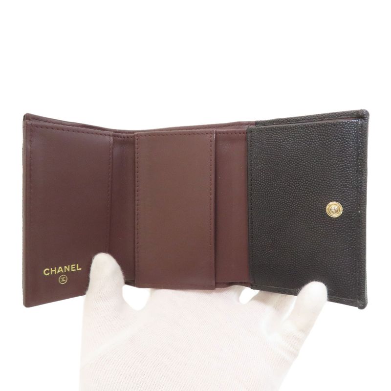 Chanel Matelasse Coco Mark Gold Hardware Bifold Wallet With Coin Purse Grained