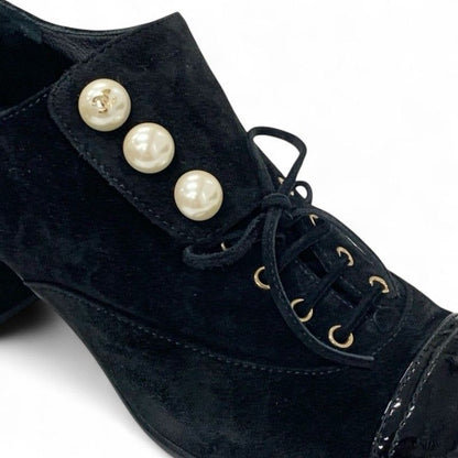 Chanel Loafers Leather Shoes Suede Patent Black Pearl Here Mark Lace Up