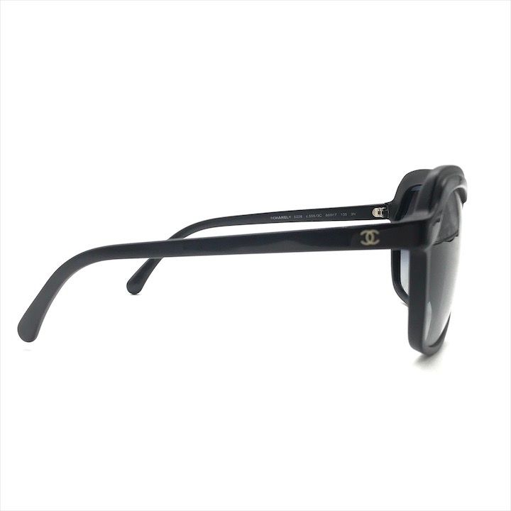 Chanel CC Logo Sunglasses Eyewear Black Case