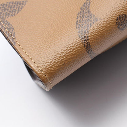 Louis Vuitton Shoulder Bag on the Go GM Monogram Giant Monogram Reverse M45320