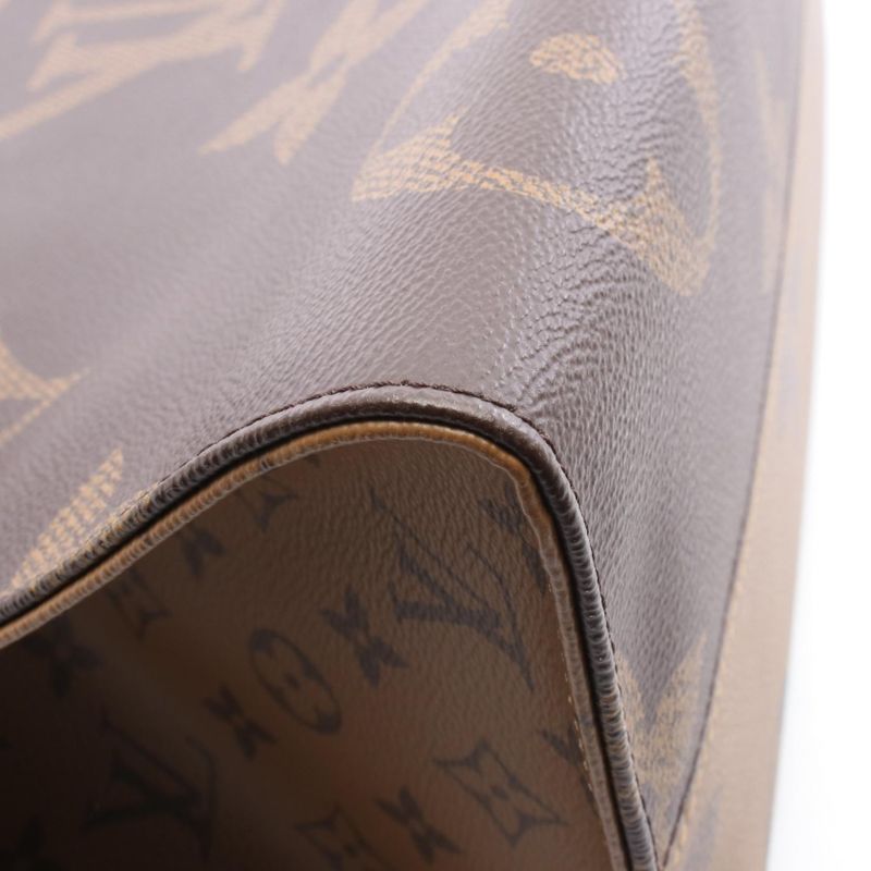 Louis Vuitton Shoulder Bag on the Go GM Monogram Giant Monogram Reverse M45320