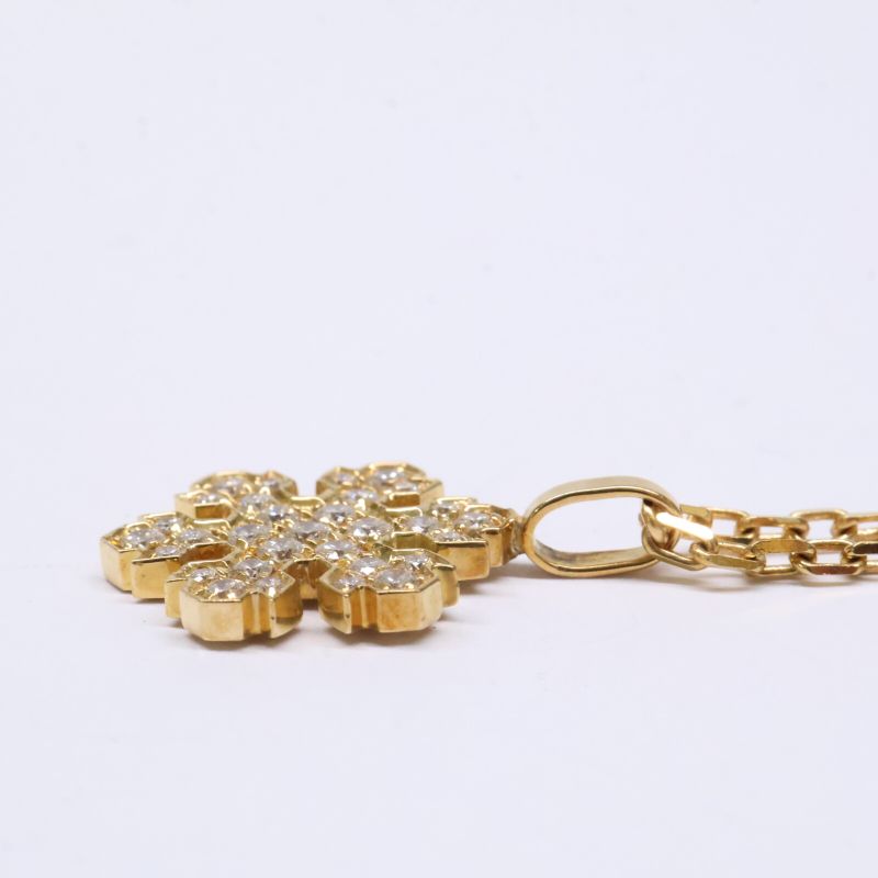 Bvlgari Bulgari 750yg Snowflake Diamond