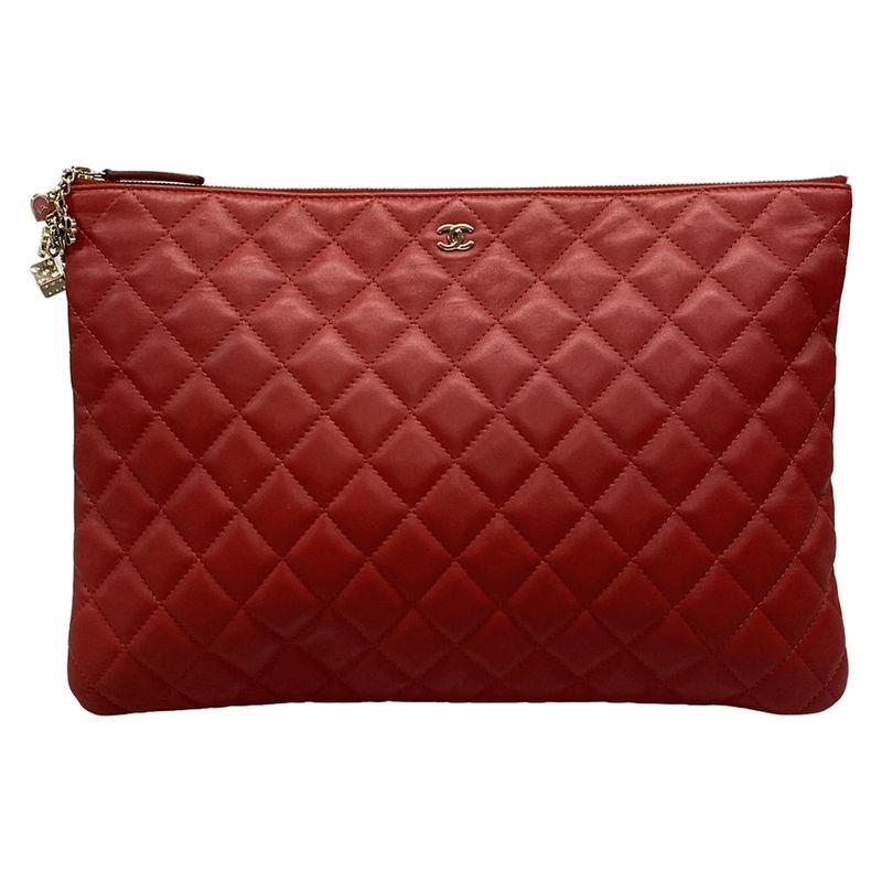 Chanel Clutch Bag Matelasse Red Gold Hardware / Casino Lucky Charm Lambskin