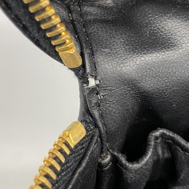 Chanel Vanity Bag Caviar Skin Black Gold Hardware Women