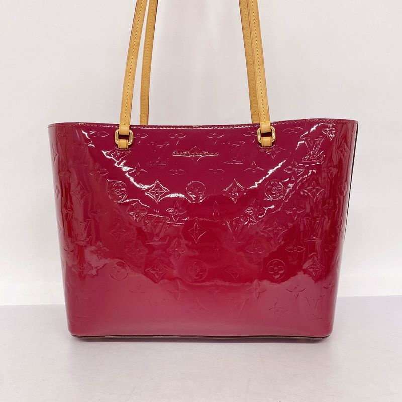 Louis Vuitton Shoulder Bag Vernis Long Beach PM M90480 Magenta Women's