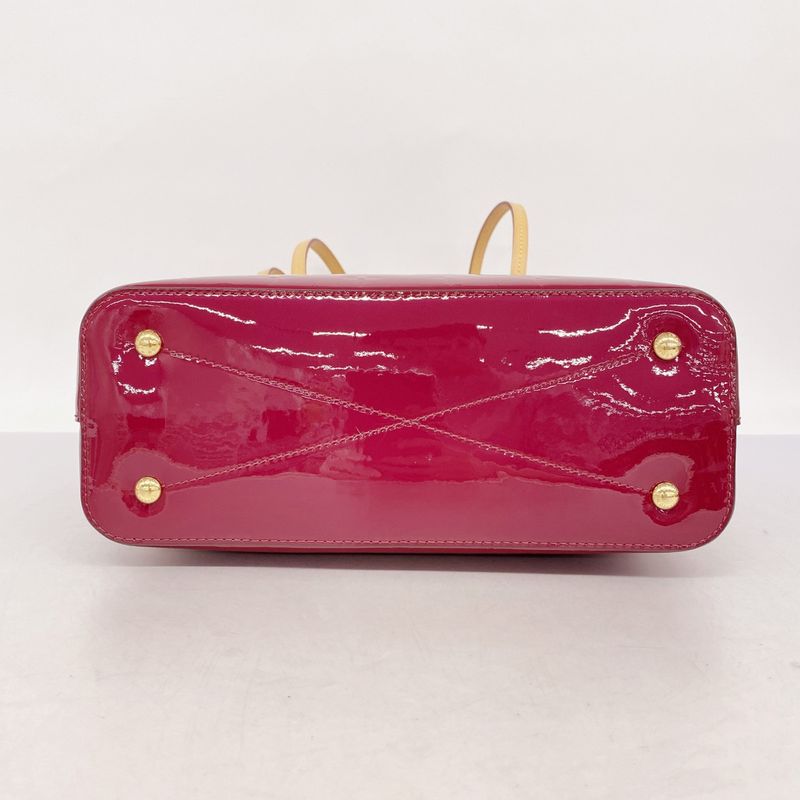 Louis Vuitton Shoulder Bag Vernis Long Beach PM M90480 Magenta Women's
