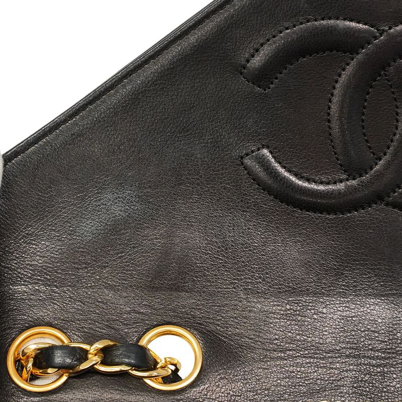 Chanel Shoulder Bag V-stitched Lambskin Black Gold Hardware Women