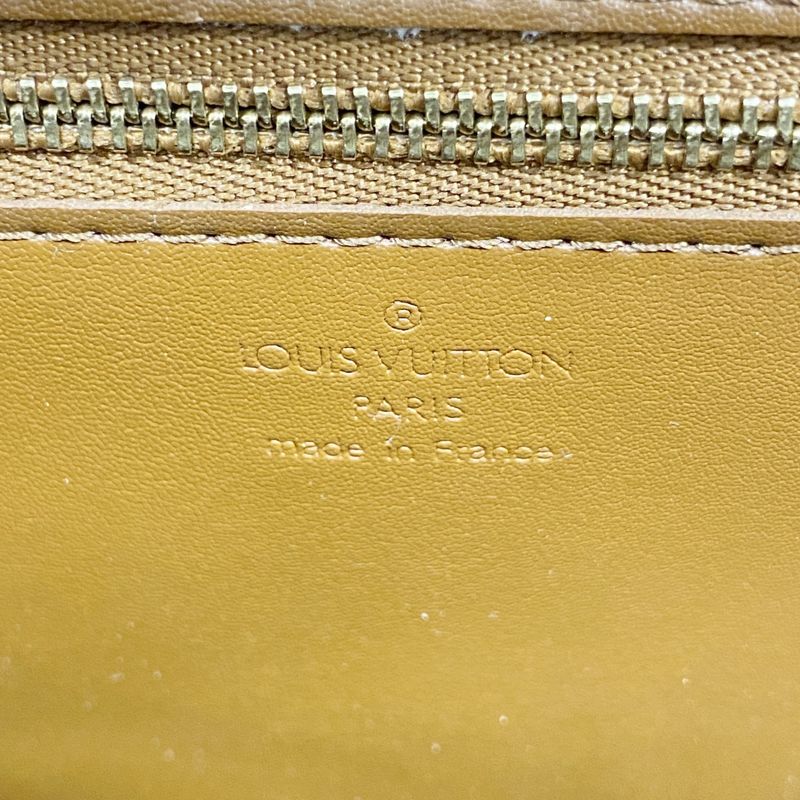 Louis Vuitton Shoulder Bag Vernis Christie GM M91107 Bronze Ladies