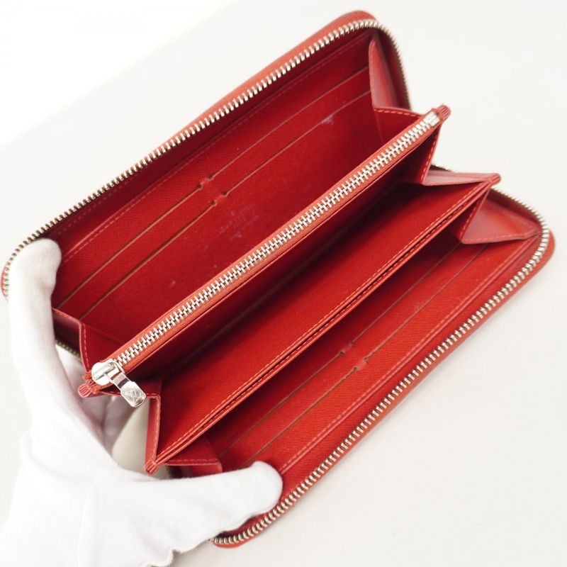 Louis Vuitton Epi Zippy Wallet Long Wallet M60304 Carmine Women