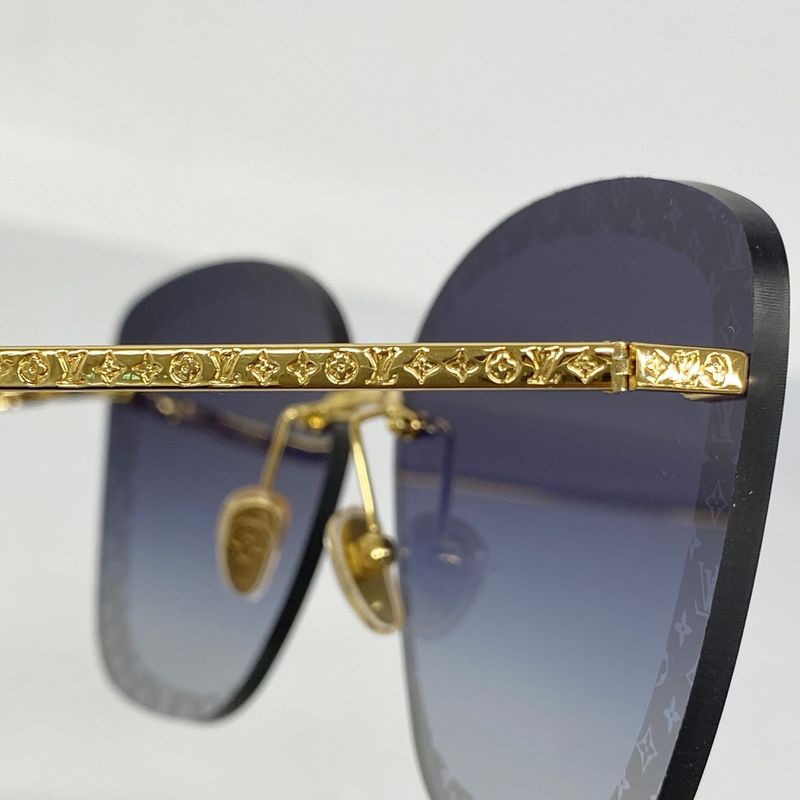 Louis Vuitton Sunglasses Monogram Sunglasses LV Halo Square Z1930u Blue Men