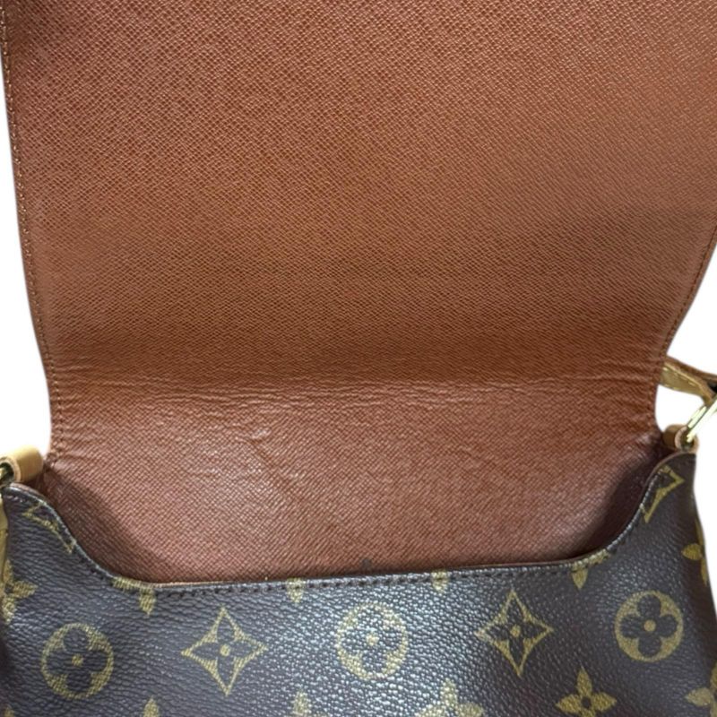Louis Vuitton Musette Salsa Short Monogram Shoulder Bag Monogram Canvas M51258