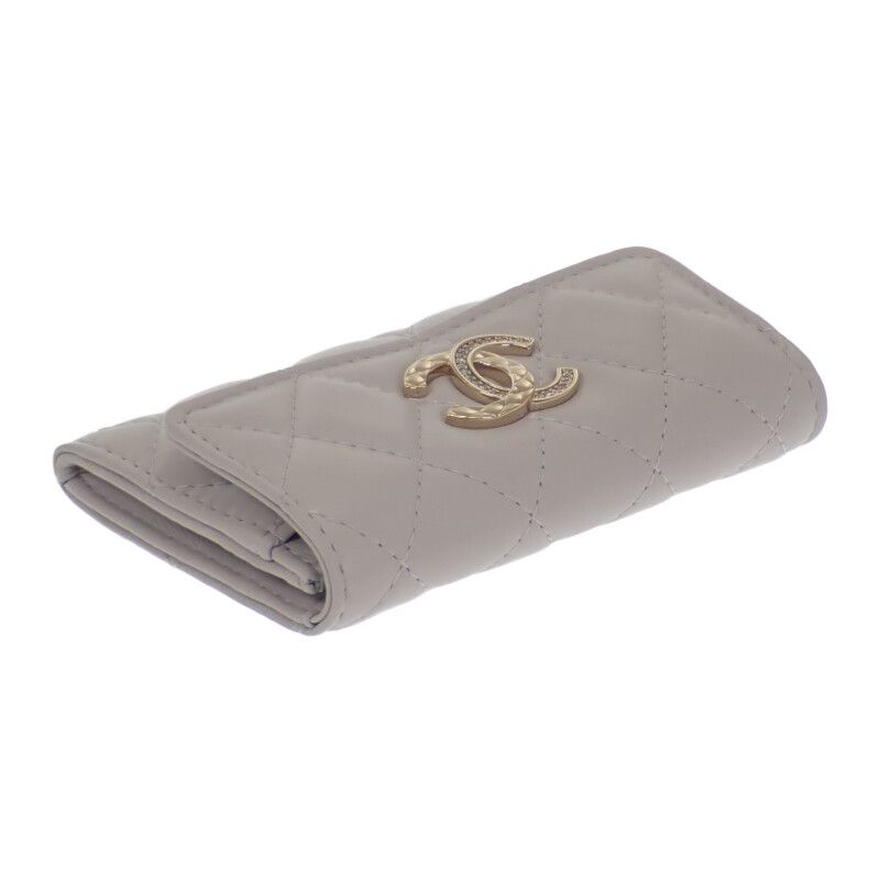 Chanel Flap Ap4342 Card Case Lambskin Light Gray Quilted Crystal Gold Hardware