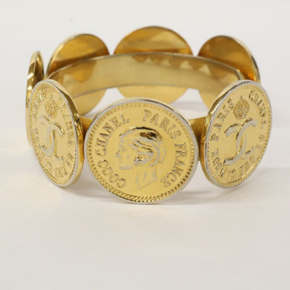 Chanel 7P Coin