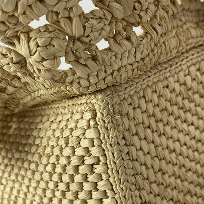 Loewe Beautiful Loewe Font Tote Small Alf1b59x25 Natural