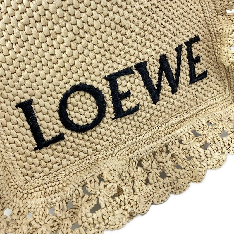 Loewe Beautiful Loewe Font Tote Small Alf1b59x25 Natural