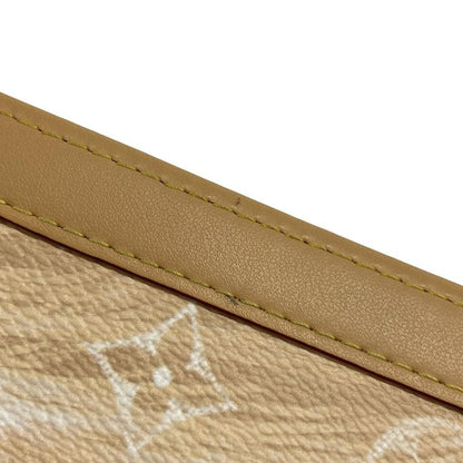 Louis Vuitton Clutch Bag Surf Monogram Beautiful Pochette Voyage M83465 Sand