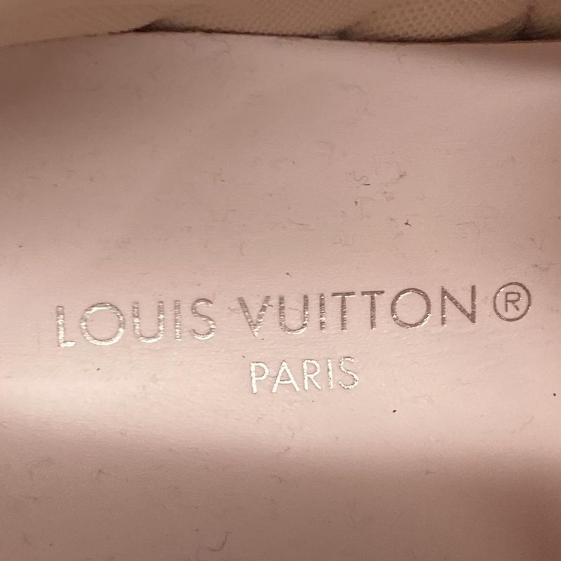 Louis Vuitton Sneakers 38 1/2 Women - Light Pink And Pink Leather