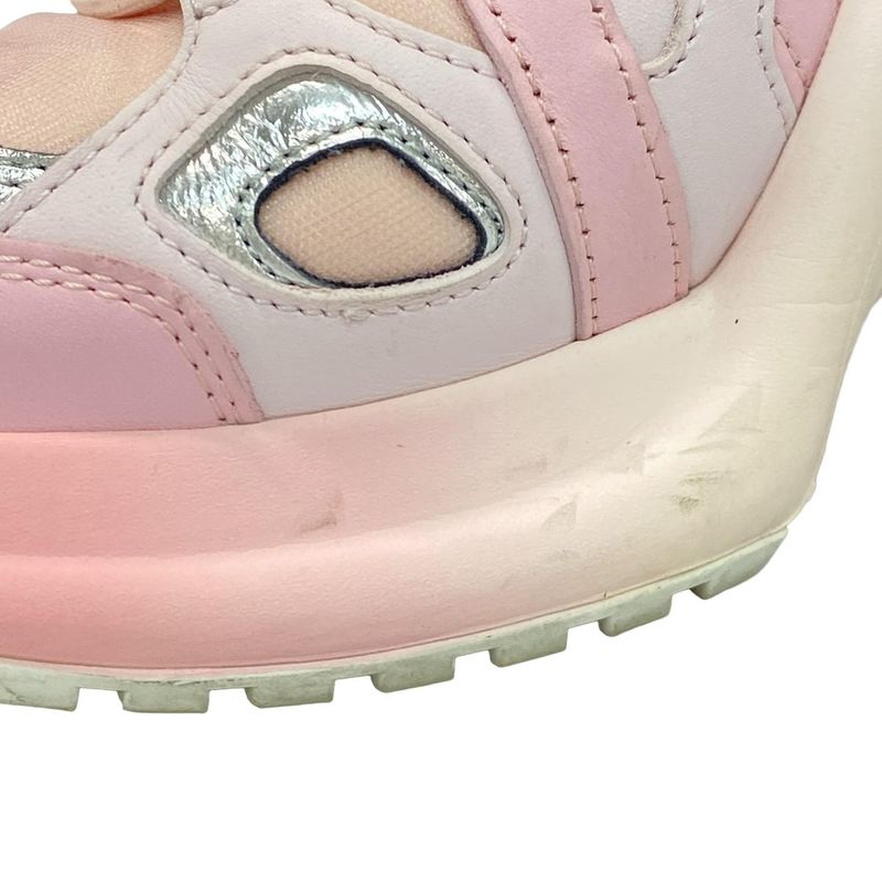 Louis Vuitton Sneakers 38 1/2 Women - Light Pink And Pink Leather