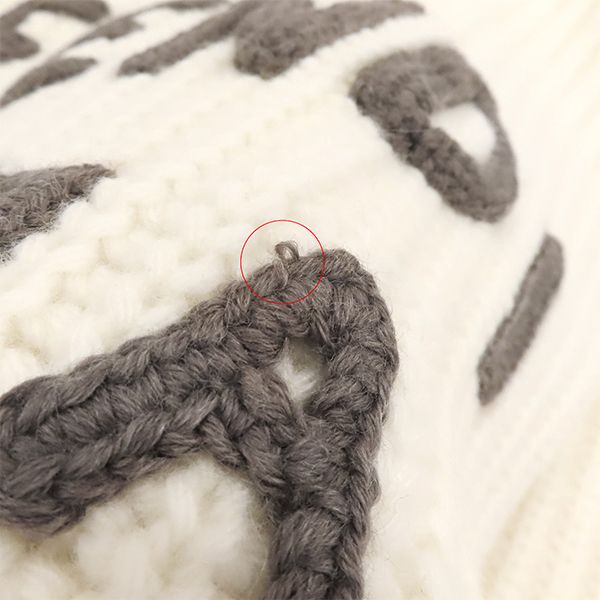 Fendi Scarf Logo Knit Wool Cream Ivory White Fxt352