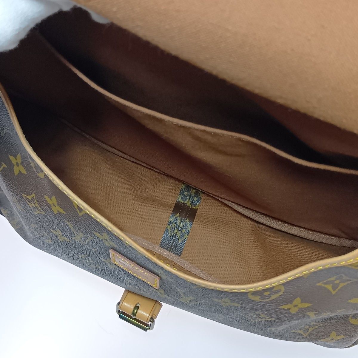 Louis Vuitton Monogram Saumur 35 Shoulder Bag M42254 Brown