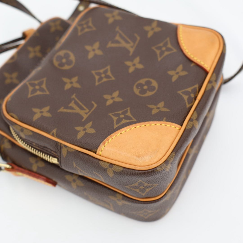 Louis Vuitton Amazon Monogram Brand Off Shoulder Bag