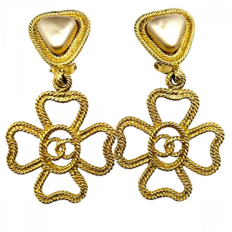 Chanel Earrings Ladies Coco Mark Accessories Clover Coco Vintage Gold Chanel GP