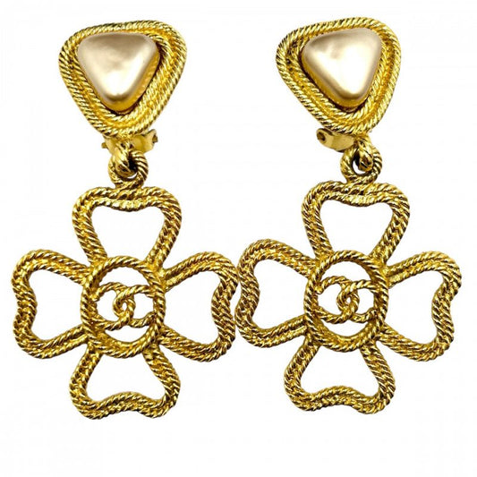 Chanel Earrings Ladies Coco Mark Accessories Clover Coco Vintage Gold Chanel GP