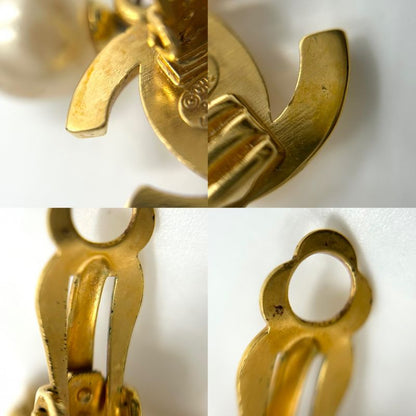 Chanel Earring Ladies Coco Mark Accessories Swing Coco Gold Turnlock Design