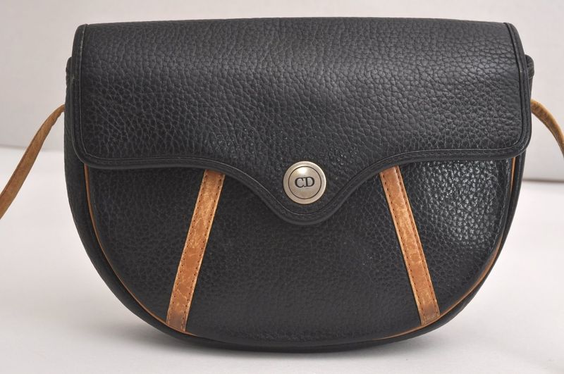 Christian DIOR Vintage Shoulder Crossbody Bag Leather Black CD 4353n
