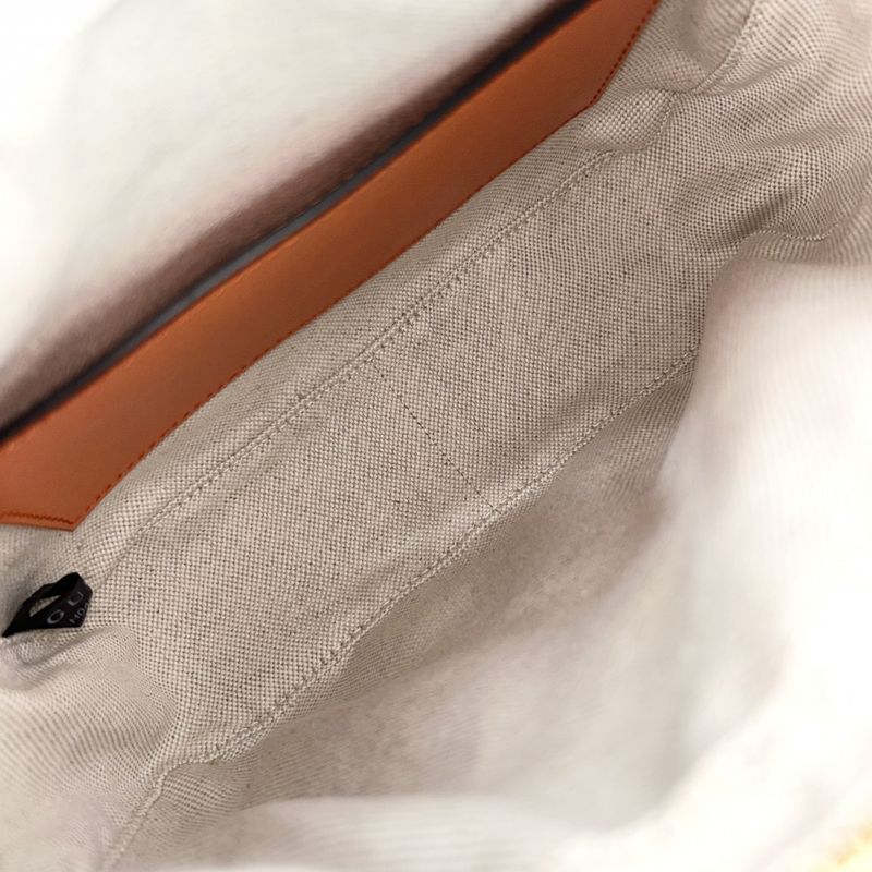 Gucci Shoulder Bag Women's Ggmatelasse Small Bag Shoulder Crossbody Quilted Bag