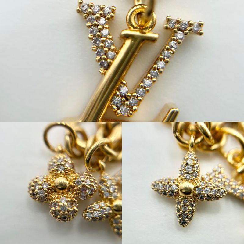 Louis Vuitton Bagcharm Women's Micro Charm/lv Iconic Key Holder Monogram Flower