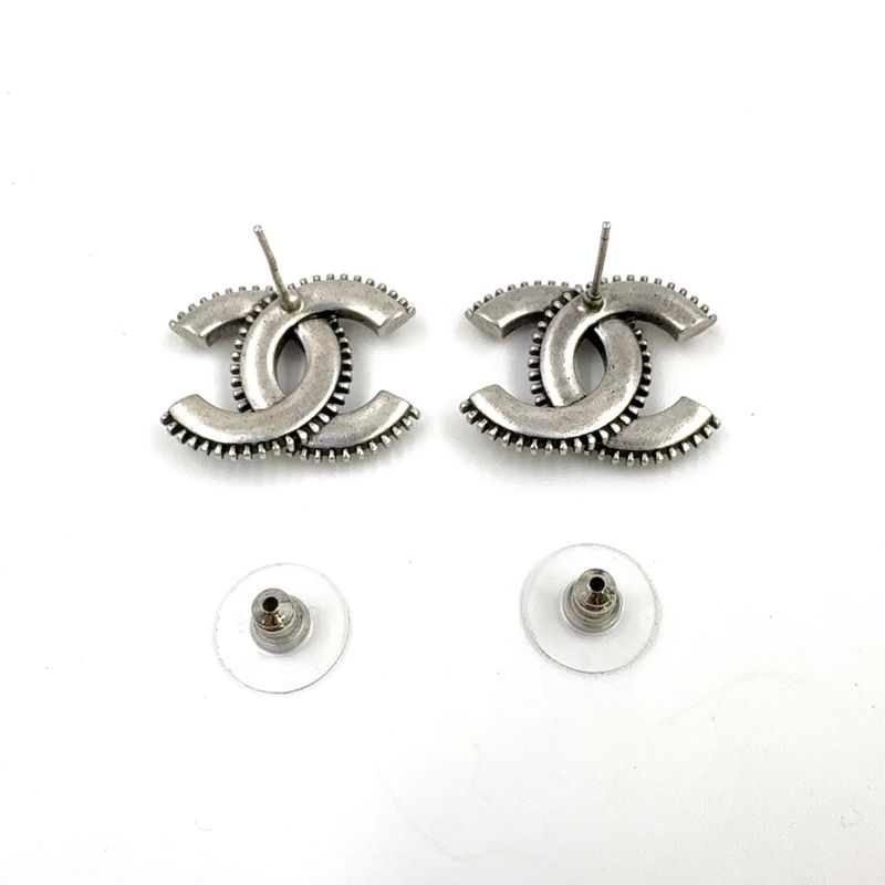 Chanel Coco Mark Metal Silver Earrings And Earrings